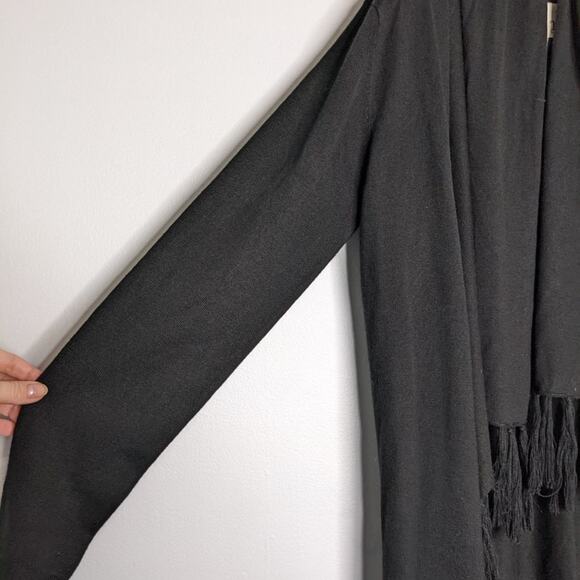 M. Rena Black Long Sleeve Fringe Cardigan Open Front Knit Size M NWT - Picture 4 of 7